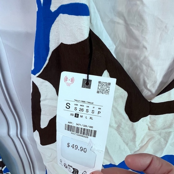 NWT ZARA 2 PIECES MATCHING SET PLANTED PANTS AND WIDE PANTS
🚨firm price - Picture 5 of 15